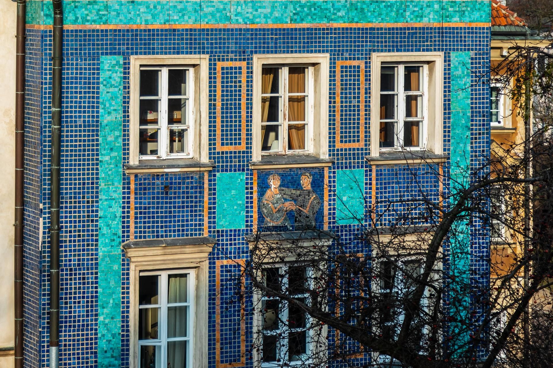 Mozaika na Mostowej 9a w Warszawie