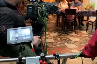 M jak miłość nowy sezon po wakacjach. Magda (Anna Mucha), Nadia (Mira Fareniuk), Andrzej Budzyński (Krystian Wieczorek)