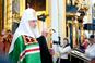 Patriarcha Cyryl przewrócił się podczas nabożeństwa! Błogosławił wojnę i Putina