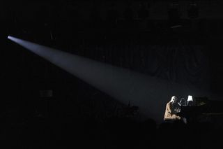 Asaf Avidan w Polsce! Po raz pierwszy od lat zagra z całym zespołem!