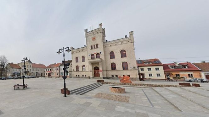 "Alpejska wioska" w woj. warmińsko-mazurskim. To najstarsze miasto na Mazurach