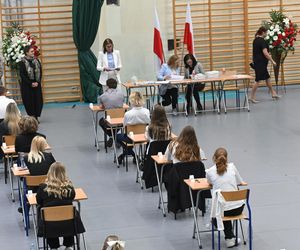 Jakie lektury były na maturze 2024 z języka polskiego? Te utwory trzeba było znać, aby zaliczyć egzamin