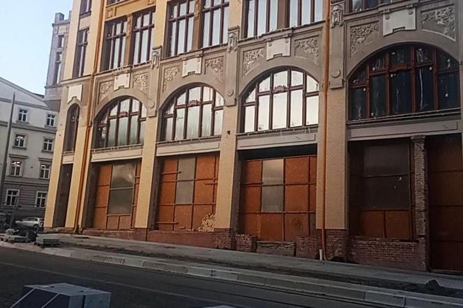 Stara drukarnia pięknieje