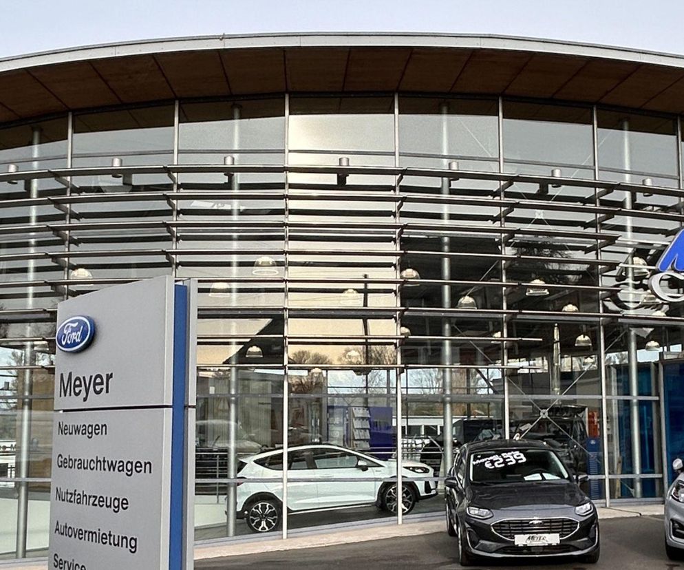 Hydroizolacja budynku i jej trwałość – salon samochodowy w Bad Oeynhausen 