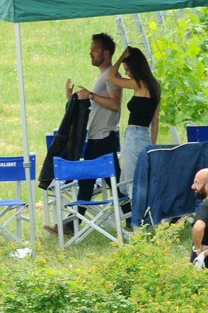 Emily Ratajkowski na planie Welcome Home