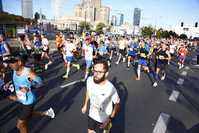 Uczestnicy 46. edycji Nationale-Nederlanden Maratonu Warszawskiego