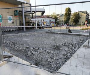 Naprawa peronu zatoki autobusowej przy ul. Szkotnik w Tarnowie