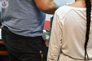 Poprosiły o jedzenia dla dziecka, a potem okradły seniorkę! Zatrzymano złodziejki