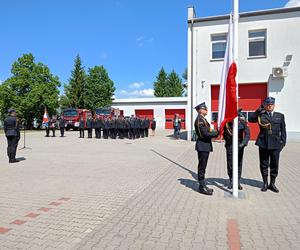 Akty nadania wyższych stopni służbowych odebrało w tym roku 21 strażaków z Komendy Miejskiej PSP w Siedlcach