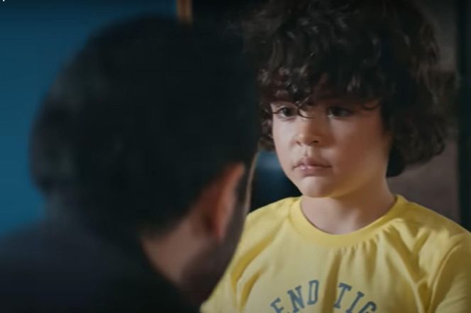 Yusuf trafia do domu kobiety spotkanej w lesie 