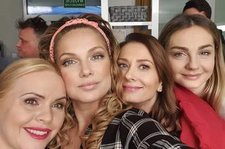 Przyjaciółki, 15 sezon: Anka (Magdalena Stużyńska), Patrycja (Joanna Liszowska), Inga (Małgorzata Socha), Zuza (Anita Sokołowska) 