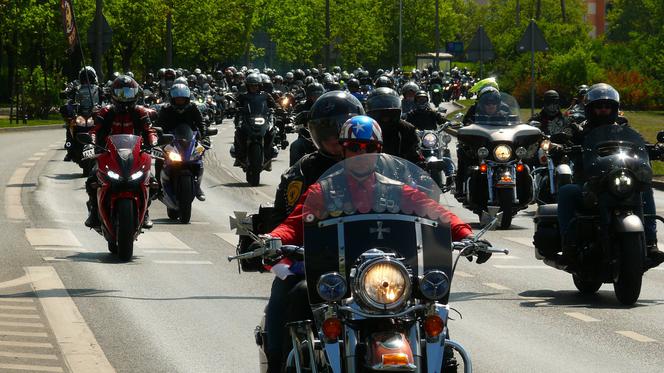 Motocykliści opanowali Bydgoszcz! Za nami oficjalne rozpoczęcie sezonu! [ZDJĘCIA]