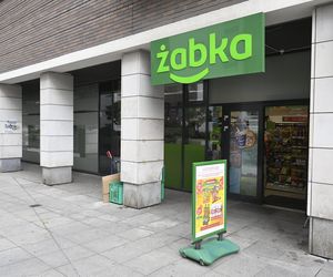 Czy 1 marca sklepy będą otwarte?