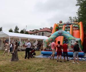 Za nami wyjątkowy piknik w Bardzie! Działali razem dla lokalnych organizacji pozarządowych [ZDJĘCIA]