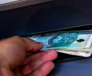 Podwyżki dla budżetówki 2024 - od kiedy? Kto dostanie?