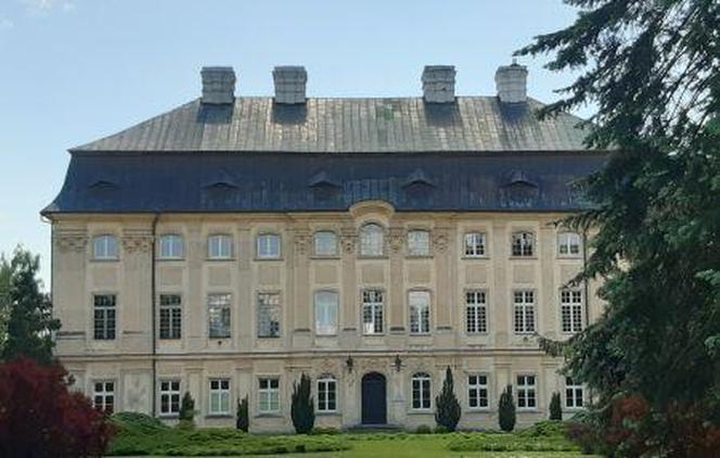 Pałac biskupów poznańskich w Ciążeniu