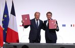 Tusk Macron