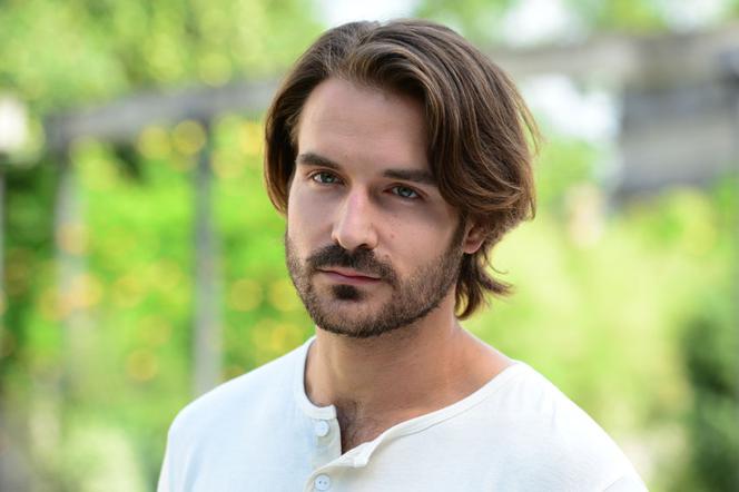 Komisarz Alex 6 sezon odc. 73 (odc. 8). Mariusz Rygier (Piotr Stramowski)
