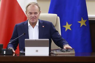 Donald Tusk wyszedł z kryzysu i odbudowuje poparcie. Eksperci tłumaczą jak to się stało