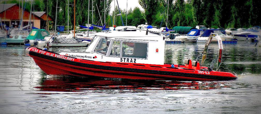 Łódź motorowa typu RIB