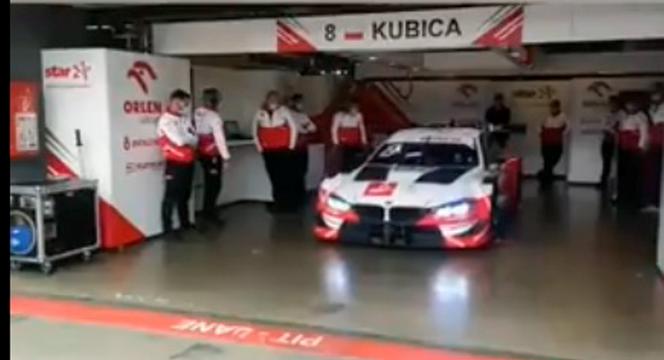 Kubica w końcu wyjechał na tor