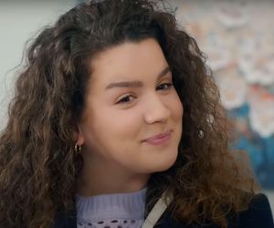 Porywacz Ragip znów zasadzi się na Zeynep. Czy Melis ostrzeże rywalkę?