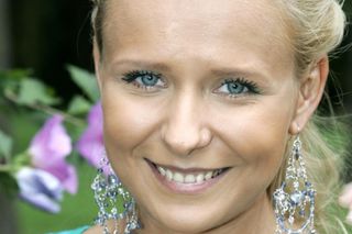 Aneta Zając to serialowa Marysia z „Pierwszej miłości”. Jak aktorka zmieniała się na przestrzeni lat?