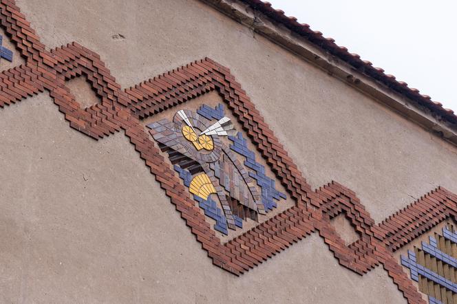 Biblioteka SGH - zdjęcia. Zobacz wspaniałe wnętrza warszawskiego gmachu