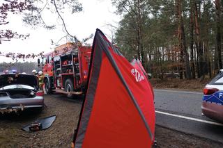 Anielin. Strażak ochotnik zginął w wypadku. Jechał z tatą oddać krew potrzebującym [ZDJĘCIA].