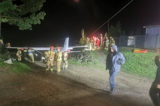 Awionetka runęła do jeziora międzybrodzkiego w Żywcu. Pilot uratowany, awionetka również