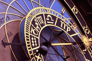 Horoskop bez cenzury! Starodawna przepowiednia dla znaków zodiaku zdradza najgorsze wady wszystkich zodiaków! Zdrajcy, kłamcy i mściciele, w której grupie jesteś? 