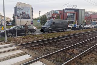 Wypadek na ulicy Jagiellońskiej w Bydgoszczy. Zderzyły się trzy auta! [ZDJĘCIA]
