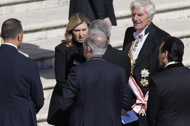 Głowy państw żegnają papieża Franciszka. Do Watykanu zjechali najważniejsi