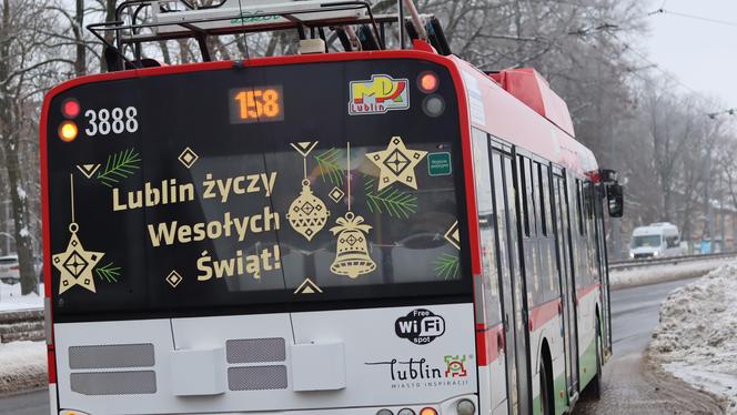 Mikołajki w Lublinie. Po mieście jeździ świąteczny autobus! Zobaczcie!