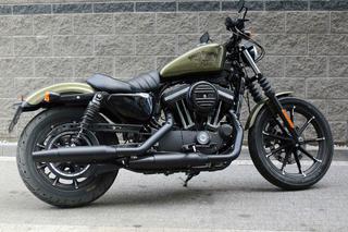 Harley-Davidson 883 Iron