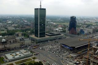 Aż trudno uwierzyć, że tak 20 lat temu wyglądała Warszawa. Miasto nie do poznania!