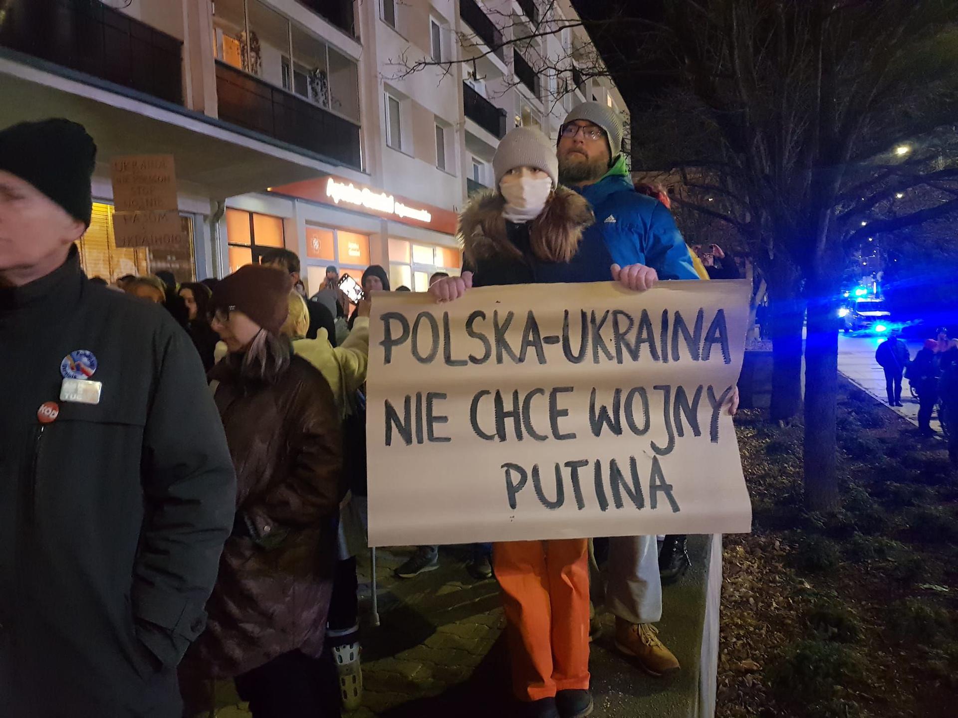 Solidarni Z Ukrainą Wiec Poparcia W Centrum Olsztyna Wideo ZdjĘcia Olsztyn Eskapl 0392