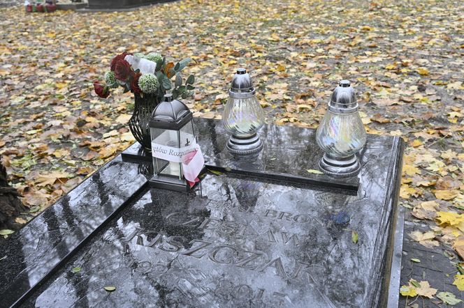 Generał Czesław Kiszczak ma skromny grób