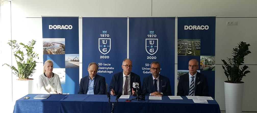 Konferencja prasowa w nowo otwartym Instytucie Informatyki