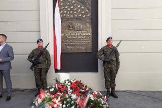 Odsłonięcie tablicy upamiętniającej 100-lecie Cudu nad Wisłą