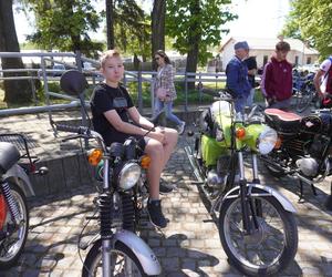 Zlot pojazdów klasycznych w Starachowicach (12.05.2024)