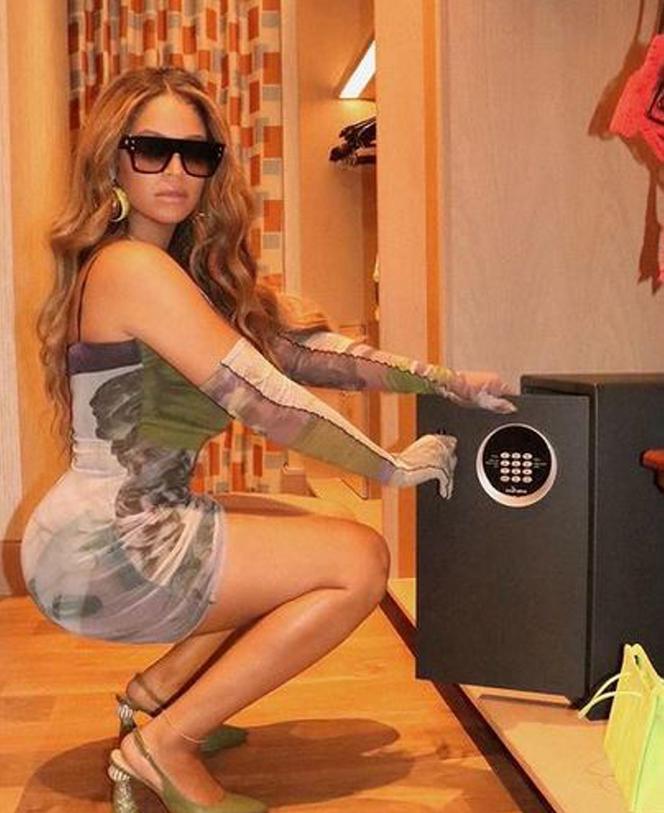 Jennifer Lopez
