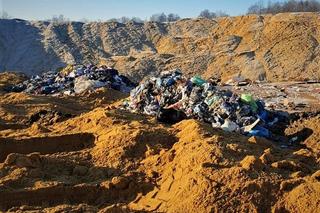 Koparką chciał przejechać inspektora ochrony środowiska