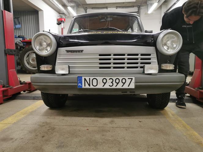 To pierwszy „elektryk” na Warmii i Mazurach. Na UWM powstaje e-trabant. Auto kosztowało 600 zł