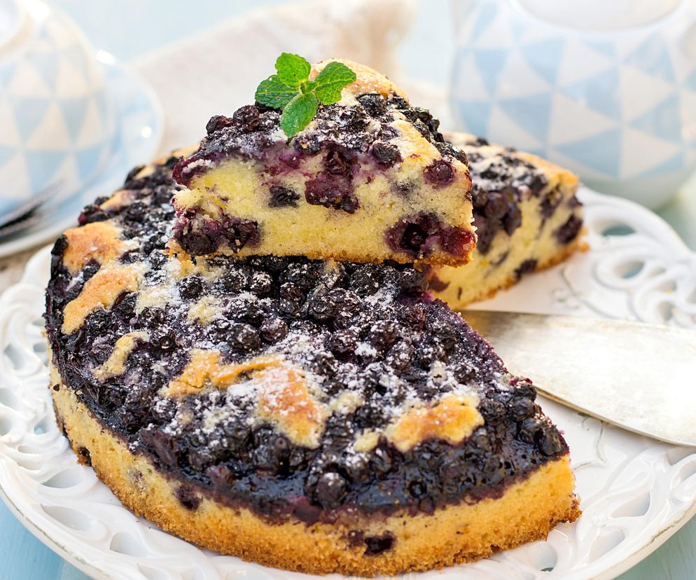 Ciasto, które sprawdzi się na śniadanie. Wystarczy kilka składników