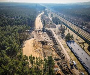 Trwa budowa drogowej bramy jury w Częstochowie