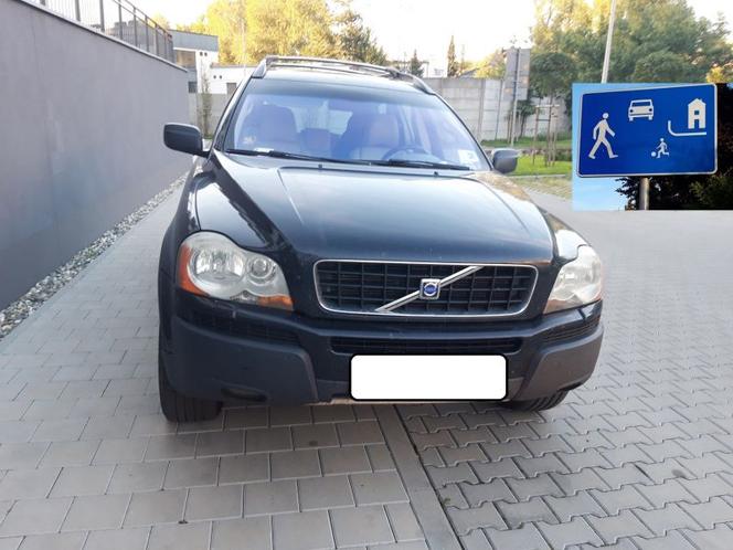 Mistrzowie parkowania w Katowicach zatrzymują się wszędzie