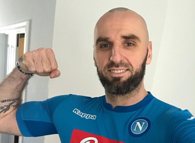 Napoli ma nowego kibica. Gortat dostał wyjątkowy prezent od Milika [ZDJĘCIA]