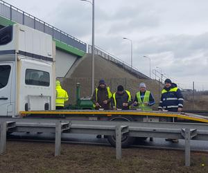 ​Na S5 koło Leszna zaczęła się druga doba rolniczego protestu