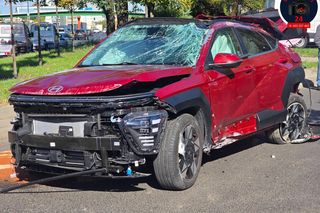 Dachowanie na al. Prymasa Tysiąclecia 